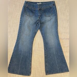 Gap Vintage‼️RARE‼️Low Rise (9.5 inch rise) Flare Studded Jeans size 14